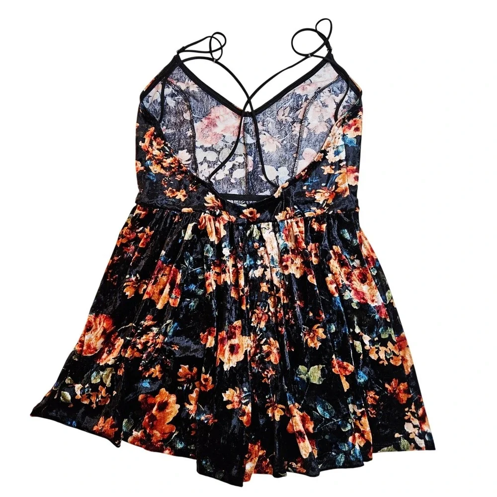 Rue 21 Womens Velvet Dark Floral Babydoll Romper Dress Large Festival Whimsigoth